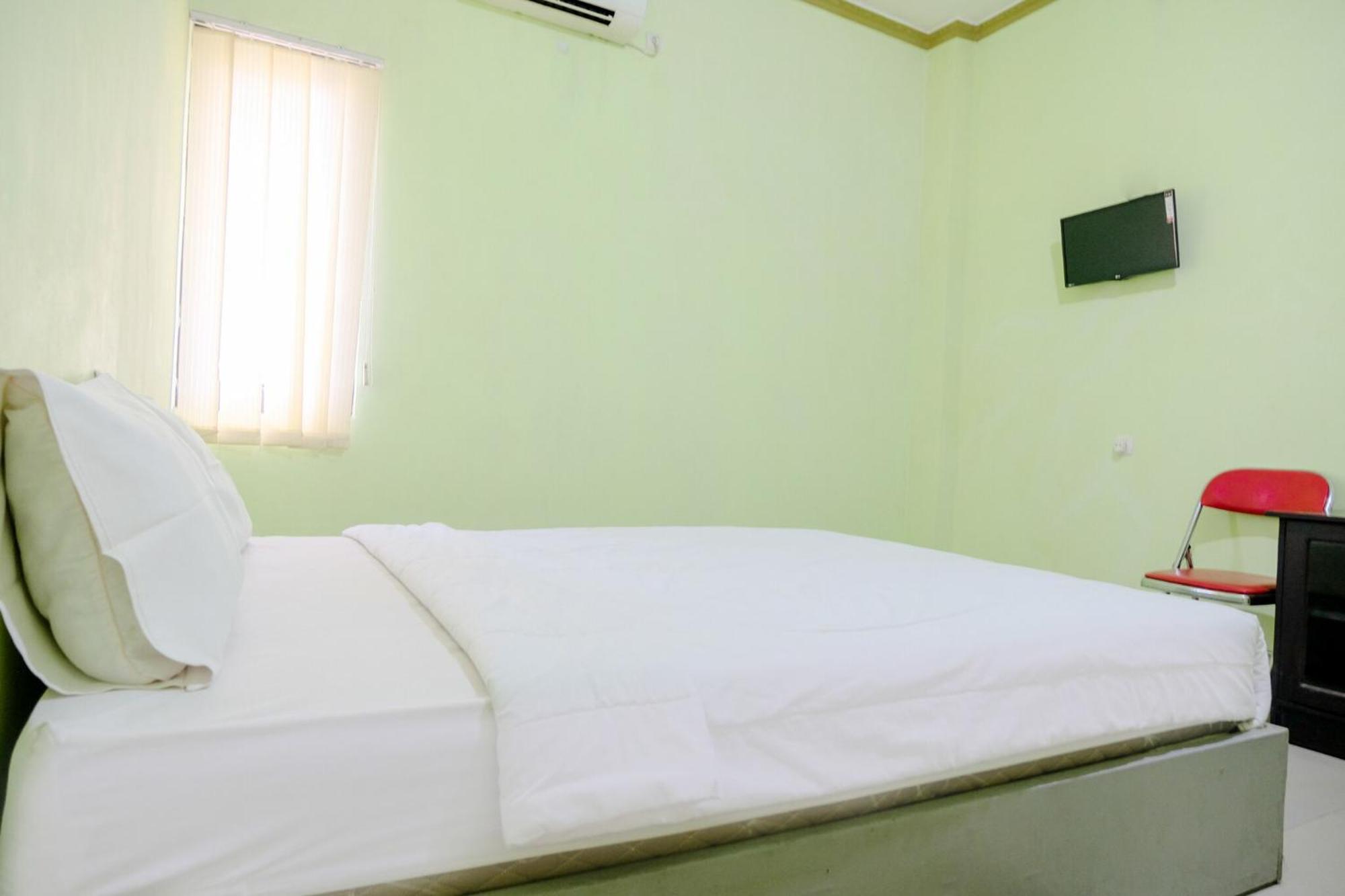 Oyo Life 2508 Alba Suites Homestay Syariah Tulungagung Exterior photo