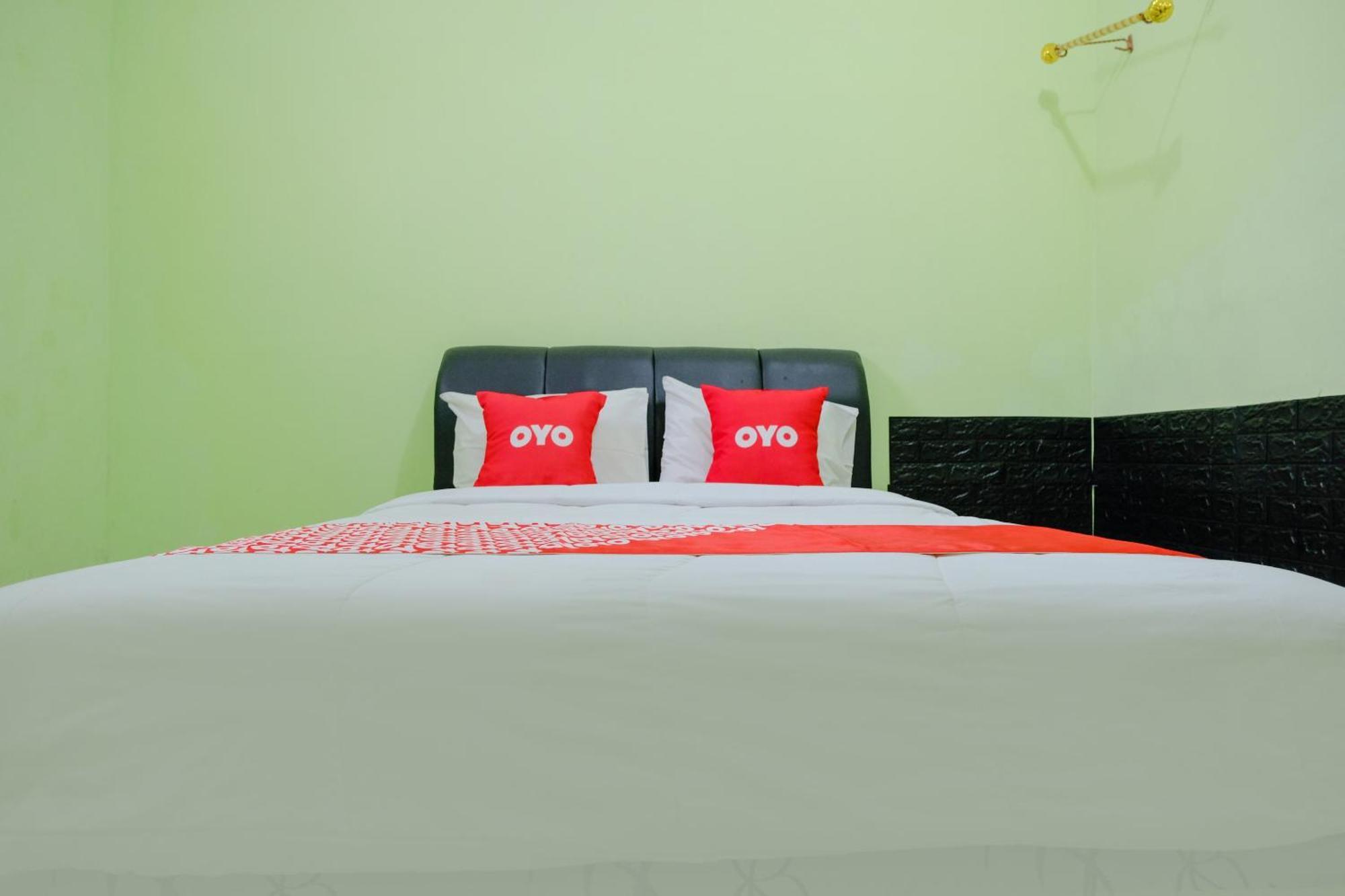 Oyo Life 2508 Alba Suites Homestay Syariah Tulungagung Exterior photo